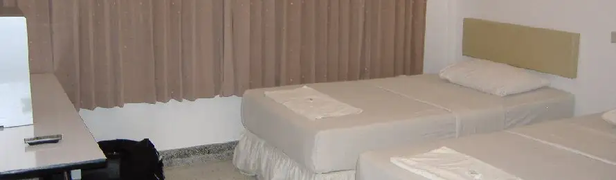 Deluxe room in SA Hotel